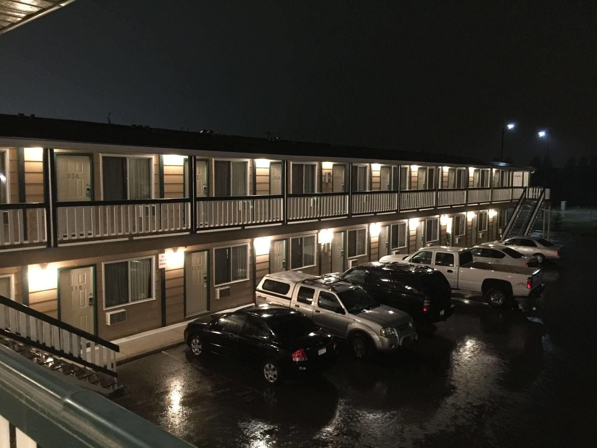 Chateau Motel Edmonton Exterior foto